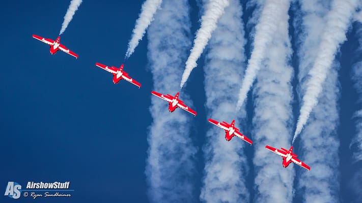 Canadian Forces Snowbirds 2017 Airshow Schedule Released