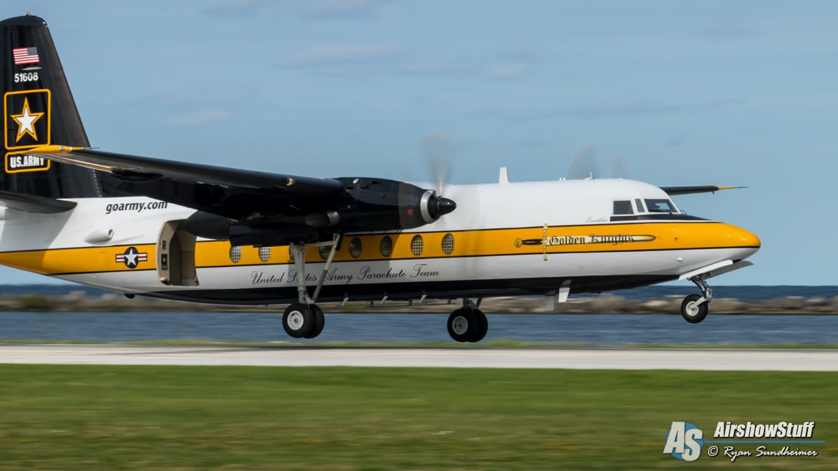 US Army Golden Knights Retire C-31 Jump Plane After 34 Years Of Service ...