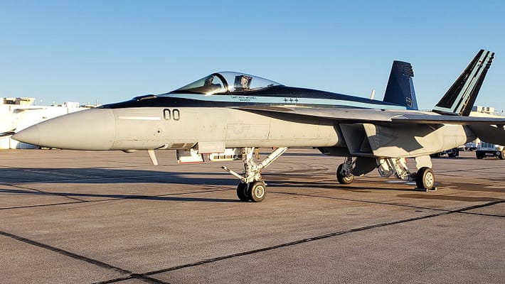 Tom Cruise’s Top Gun F-18 Super Hornet To Join Blue Angels