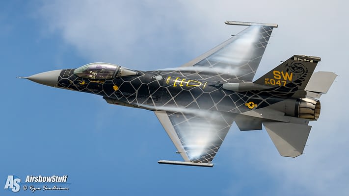 USAF F-16 Fighting Falcon Demo Team 2022 Airshow Schedule Released