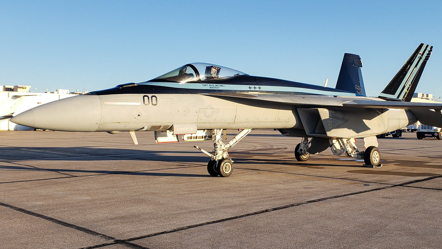 Tom Cruise's Top Gun F-18 Super Hornet To Join Blue Angels