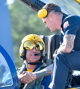 New Boss of the Blue Angels Flies for the 1st Time