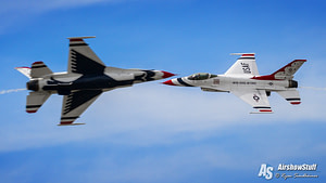 USAF Thunderbirds Opposing Pass - Battle Creek Field of Flight Airshow and Balloon Festival 2016