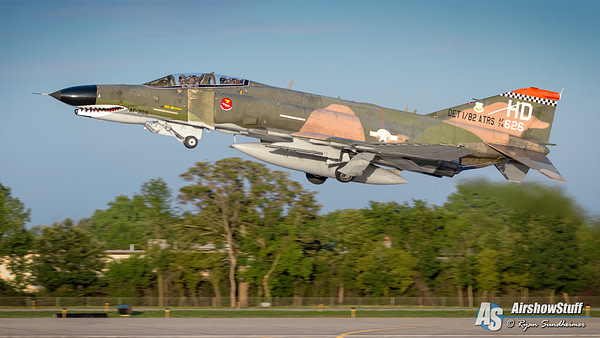 USAF F-4 Phantom II - EAA AirVenture Oshkosh