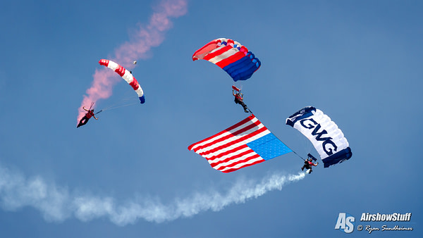 Parachutes at EAA AirVenture