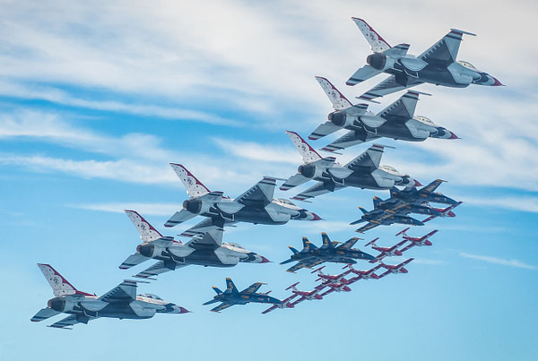 US Navy Blue Angels, USAF Thunderbirds, Canadian Forces Snowbirds Joint Formation Flight