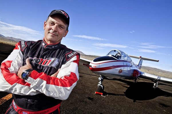 Red Bull Air Racer Mike Mangold Killed In Plane Crash