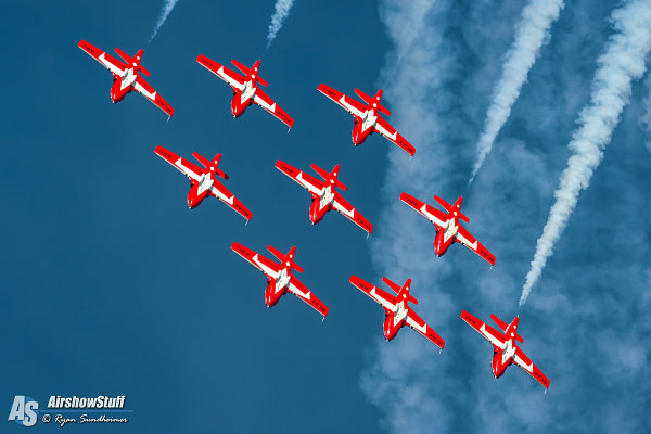 Canadian Forces Snowbirds Set To Resume 2017 Airshow Appearances Following Stand Down