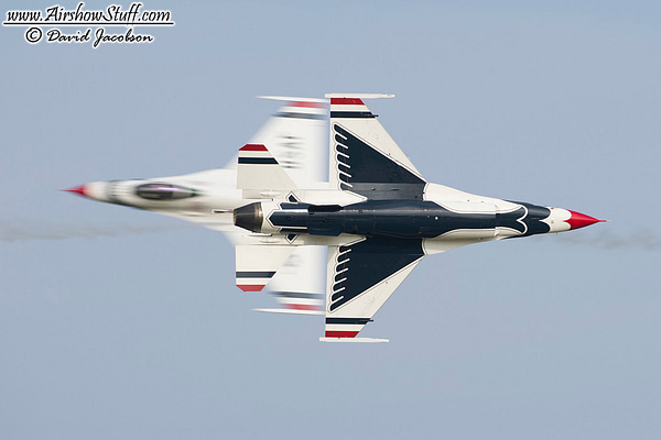 Florida’s Melbourne Air And Space Show Changes 2018 Dates, Retains Thunderbirds As Headliner