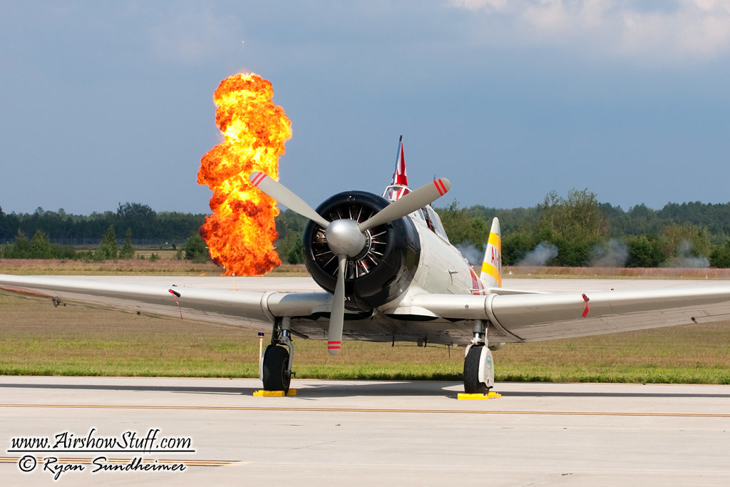 A Three Mile Explosion! Tora Bomb Squad Smashes Own World Record For ...